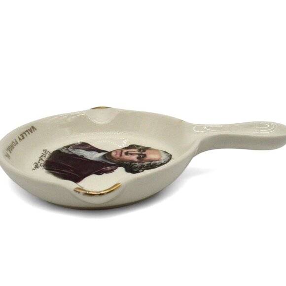 GEORGE WASHINGTON Ceramic ASHTRAY Trivet Valley Forge PA Vintage - Picture 3 of 10